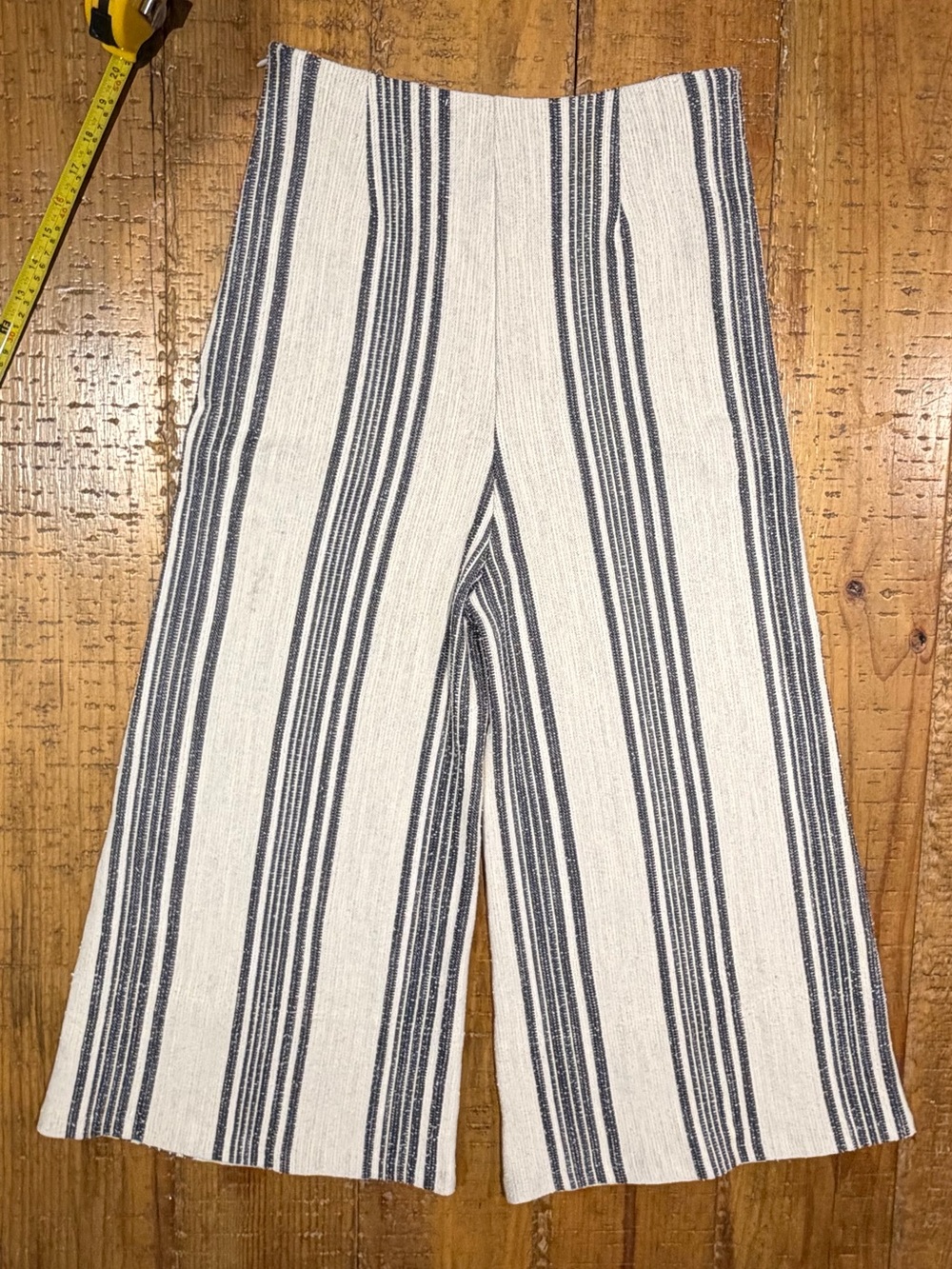 Mango Dark Navy and Cream Striped Wide-Leg Cropped Pants